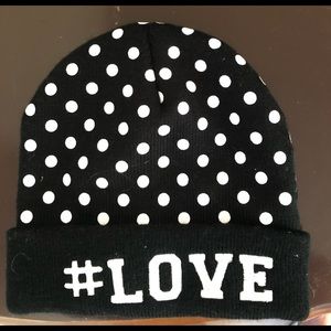 Black with white polka dot beanie